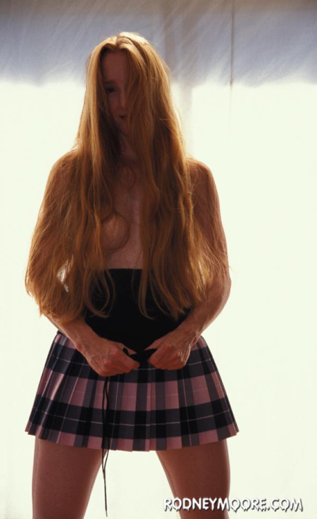 Redheaded vixen Anna May enjoys a hot POV fuck & receives a facial