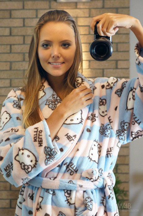 Hot young babe Clover takes selfies of her incredible body & clit in the mirror