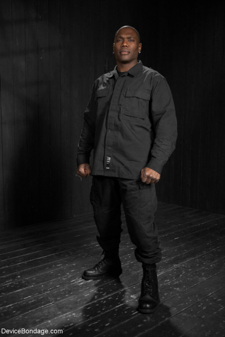 Device Bondage Jack Hammer, Maia Davis