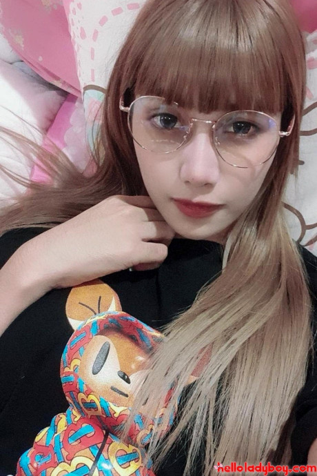 Hello t-girl t-girl Nay