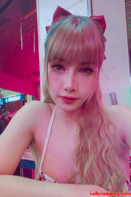 Hello t-girl t-girl Nay