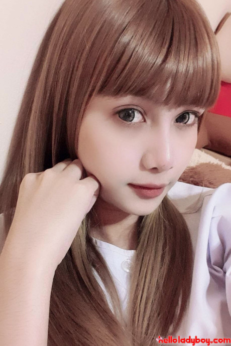 Hello t-girl t-girl Nay