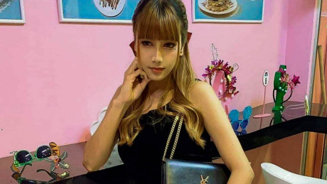 Hello t-girl t-girl Nay