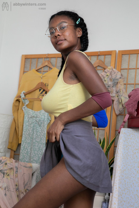 Pretty cute black lady girl lady Selena D showing her ravishing boobs & dark nipples