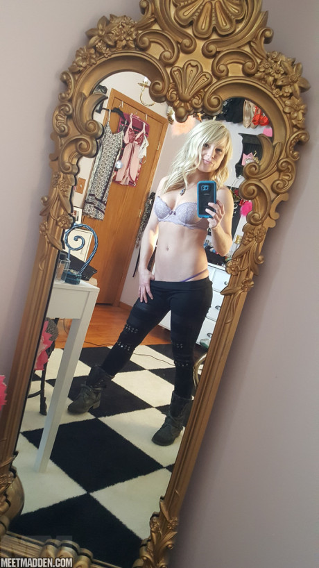 Sweet blondy amateur Meet Madden takes selfies while removing her clothes