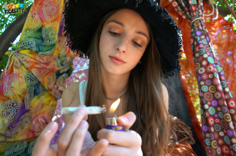Hippy whore lady Willow Hayes bares her titties before smoking weed in the outdoors