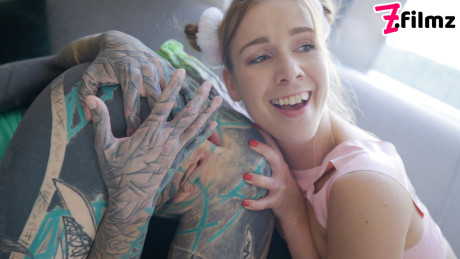 Body modifier Anuskatzz and Alexis Crystal partake in anal lesbian play