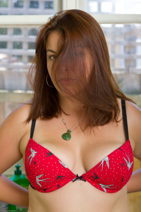 American fatty Sequoia stripping and playing with her long vagina hair