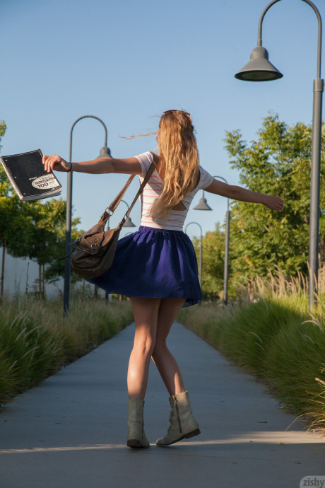Hot college young with fine thighs Marley Kunis flashing an upskirt in public