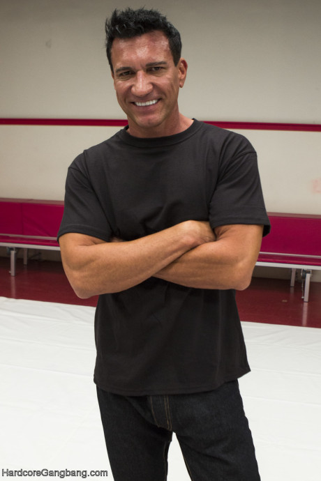 Hardcore gangbang Arabelle Raphael, John Johnson, Marco Banderas, Small Hands, T