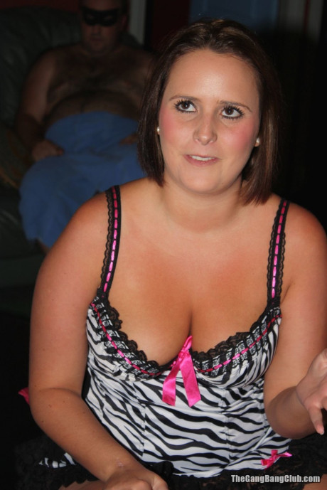 Naughty amateur babes Kimberley Scott and Sarah Jane enjoy a hot IR blowbang