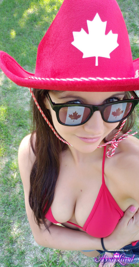 Young amateur Andi Land takes naked and undressed self shots