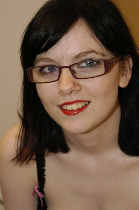 Nerdy amateur with nice boobies Jessica Lo gets her mouth slammed by several studs