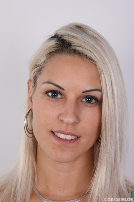 Platinum yellow-haired amateur Beata reveals snatch piercing after getting undressed