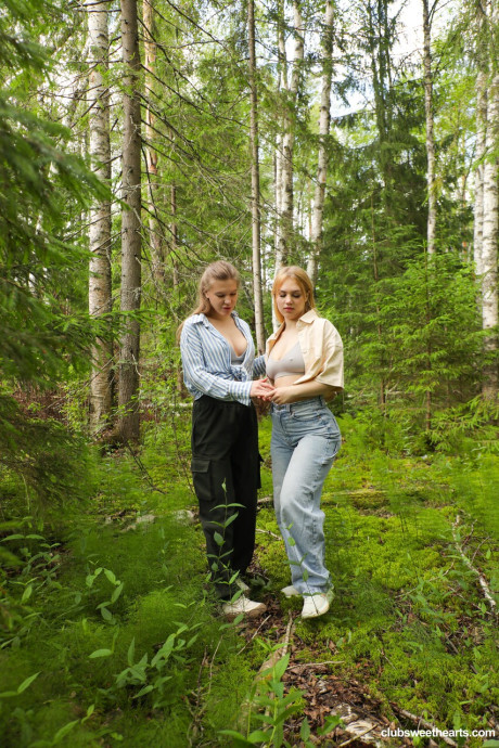 Club Sweethearts starring Ashley Wilde, fine Doll undressed Photos