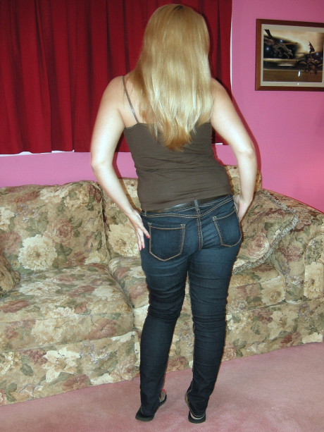 Skank lady Pass Savanna Knight