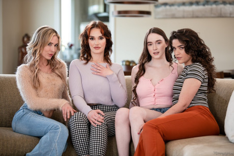 Mommys girl girl chick Aiden Ashley, Hazel Moore, Siri Dahl, Victoria Voxxx