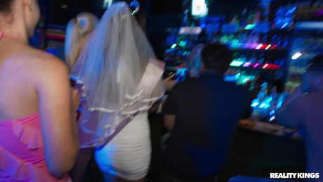 Reality Kings starring Emerald loves Ivy Ireland, Mike Ox Hot Pics