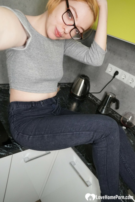 Fine redheaded babe showing her tits behind & cunt in her compilation