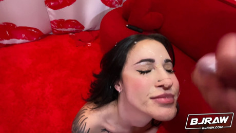 Oral Sex bareback Demi Morgan