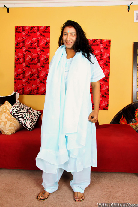 Chubby Indian broad Charumati A strips to her bra and undies in sandals