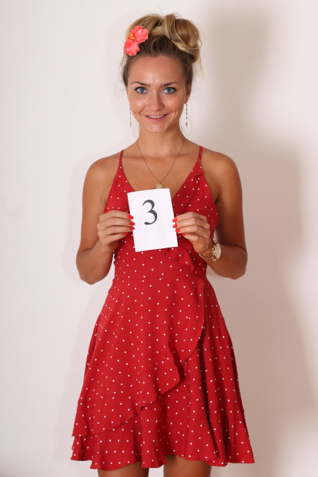 Lovely young Victoria Puppy doffs her dress and flaunts her hot booty at a casting