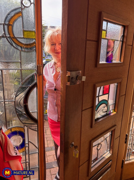 Old NL starring Emily Jane Hot Porn Pics