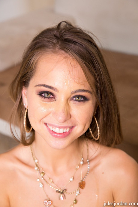 Top pornstar Riley Reid pleasures a whole bunch of enormous ebony dicks