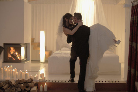 Hot young teen bride suck her new husbands rod and mounts cowgirl on wedding night