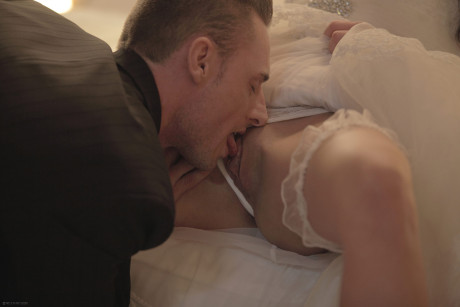 Hot young teen bride suck her new husbands rod and mounts cowgirl on wedding night