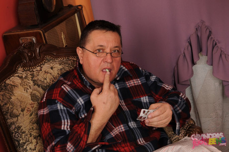Hungarian teenie with a bushy pussy Hadjara gets stuffed by her grandpa