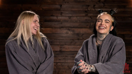 Whipped booty performed by Leigh Raven, Rebel Rhyder Hot Pictures