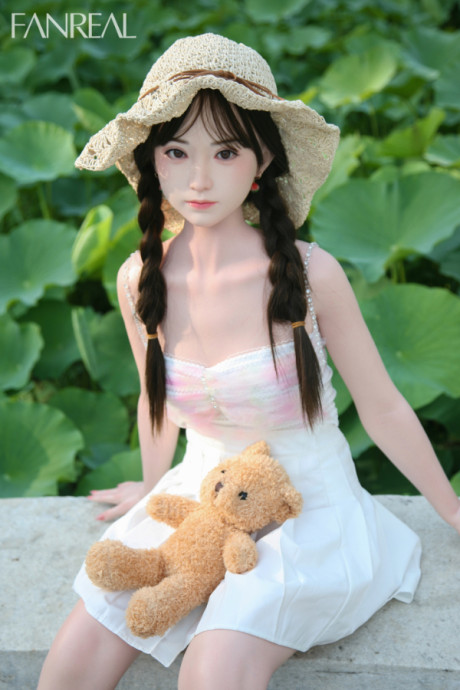 Kanadoll Hot Porn