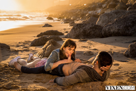 Vixen Ana Rose, Bambino