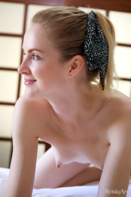 Rylsky Art Alice May