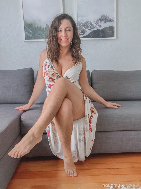 Ravishing amateur Nikki Silver flaunts her juicy titties & her very bushy snatch