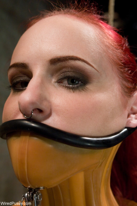 Wired twat Mz Berlin, Princess Donna Dolore