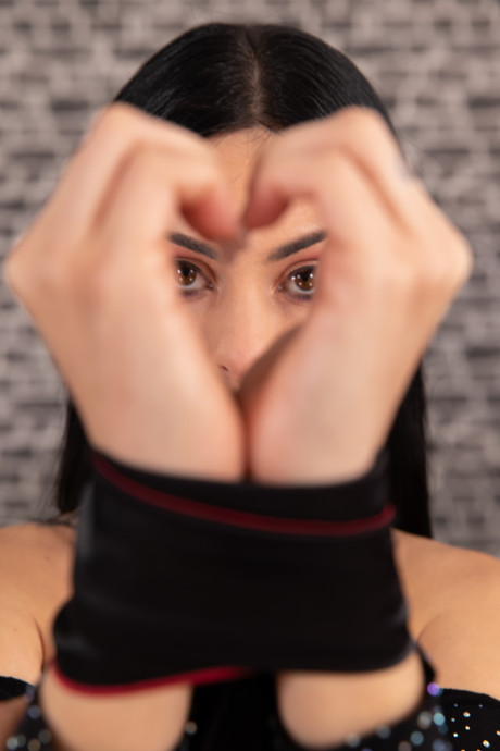 Her Limit Juan Lucho, Saphire Lapiedra