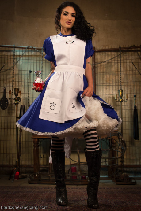 Hardcore orgy Arabelle Raphael, Bill Bailey, Mark Wood, Mickey Mod, Owen Gra