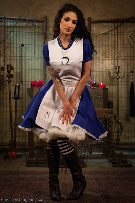 Hardcore orgy Arabelle Raphael, Bill Bailey, Mark Wood, Mickey Mod, Owen Gra