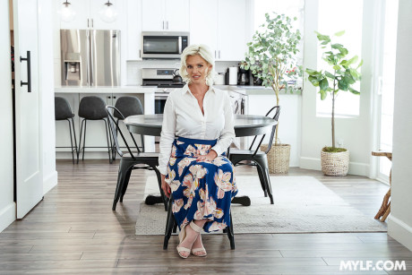 MYLF Charli Phoenix, Joshua Lewis