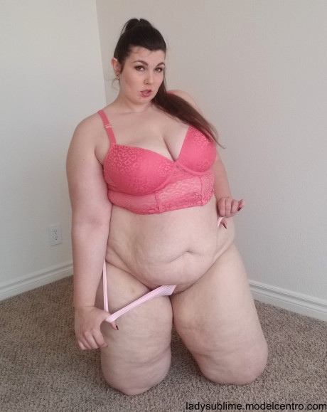 Pretty MILF fatty whore chick Sublime flaunting her giant boobies & her meaty behind