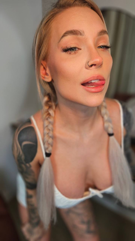 OnlyFans Solar Kate VIP Solar Kate VIP