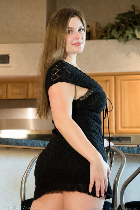 Chubby first timer lifts up her ebony dress to expose vagina and bare ass