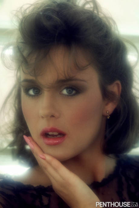 Mindy Farrar XXX porn pics