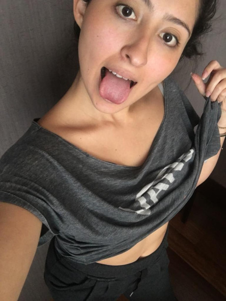 OnlyFans Petites Club Claudia