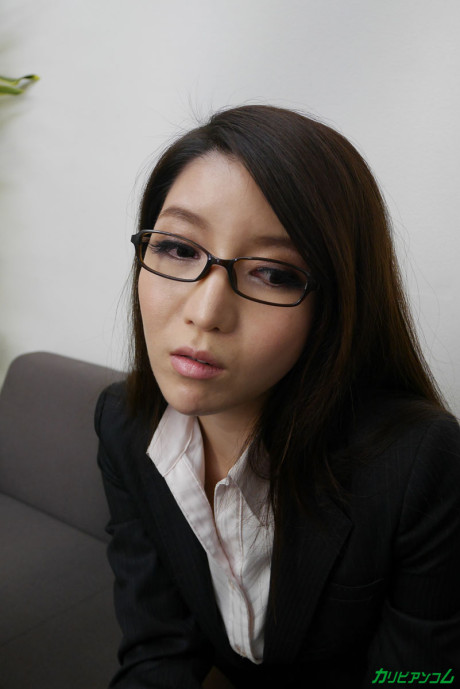 Asian school secretary Nanami Mizusaki having a swingers party with nasty boys