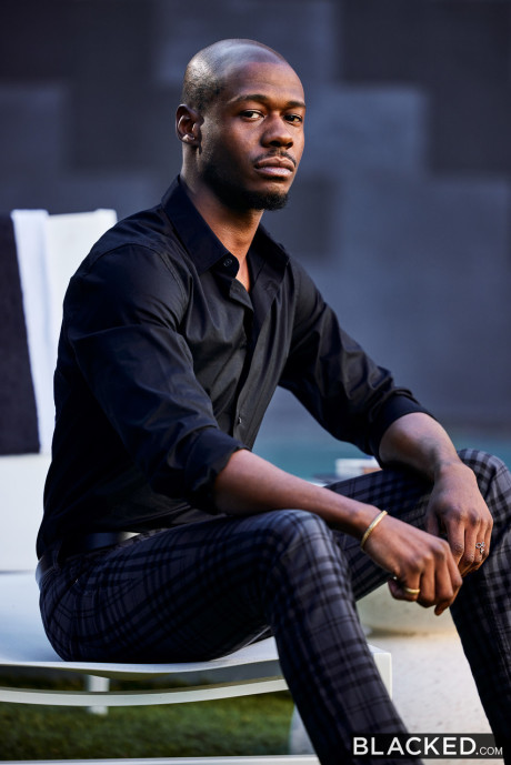 Blacked Anton Harden, Kazumi