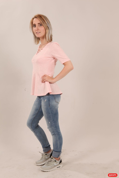 MMV Films Lia Louise