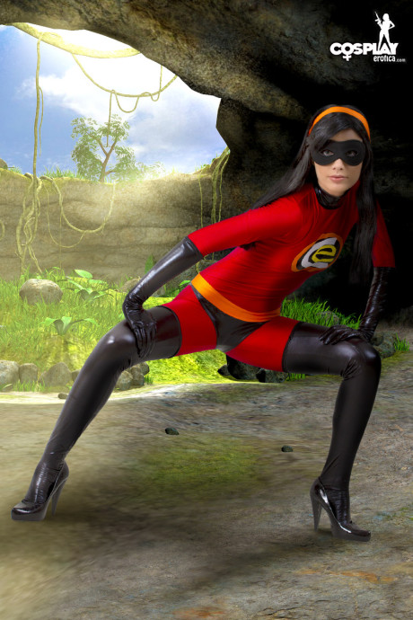 Solo model frees her tiny boobs and landing strip vagina from cosplay attire